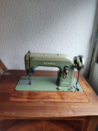 Máquina de coser antigua