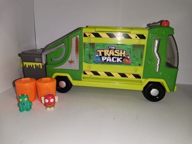 Camión los basurillas