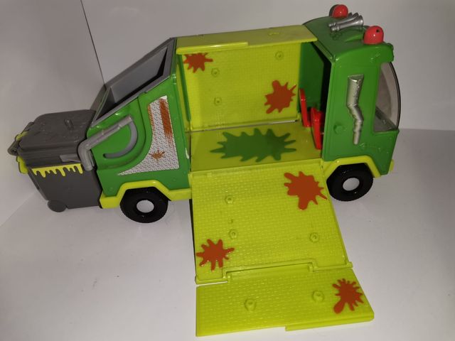 Camión los basurillas