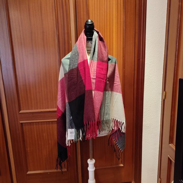 Bufanda oversized cashmere.Nueva