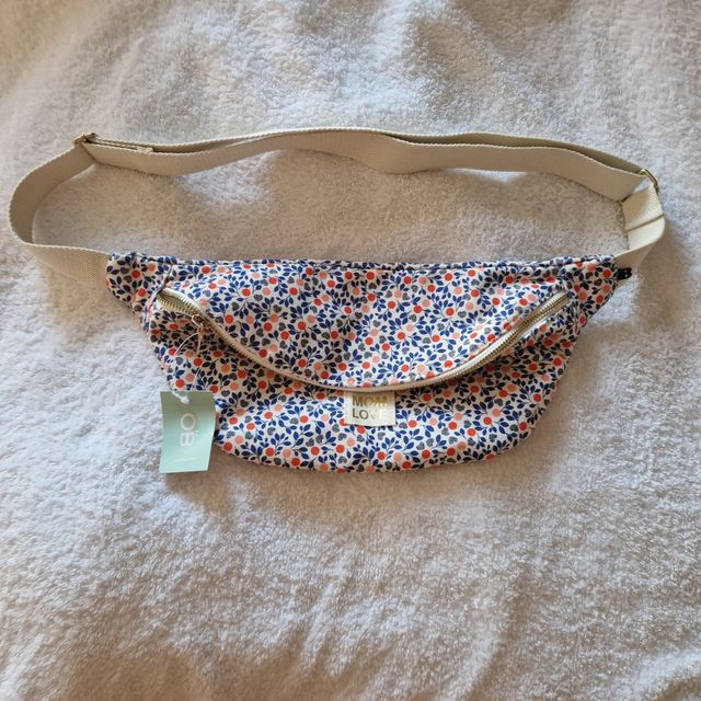 Riñonera de algodón de flores