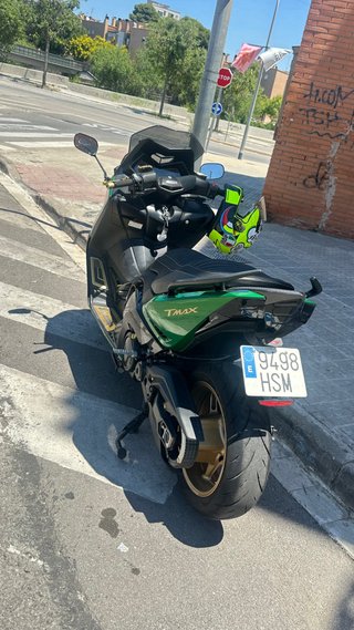 Yamaha tmax 530