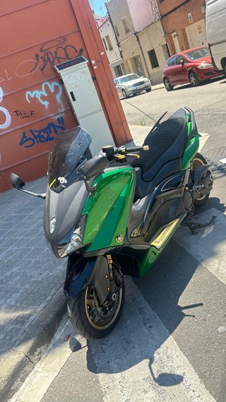 Yamaha tmax 530