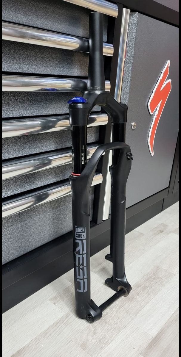 horquilla Rock shox reba, boost 15x110mm , 100mm