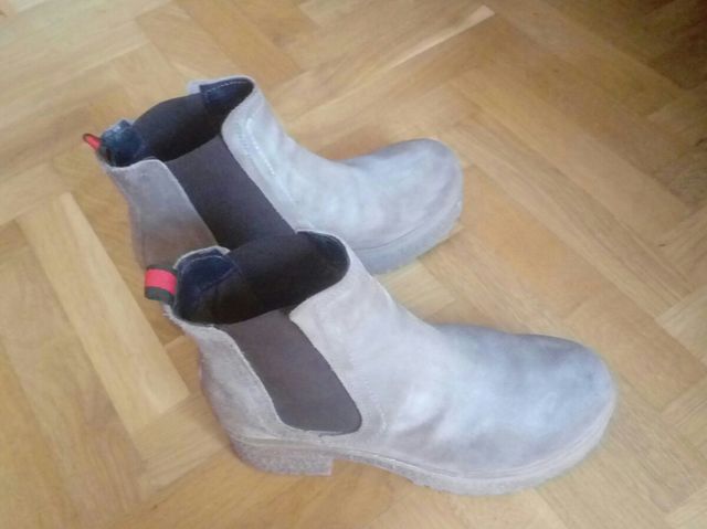 BOTINES CON PLATAFORMA