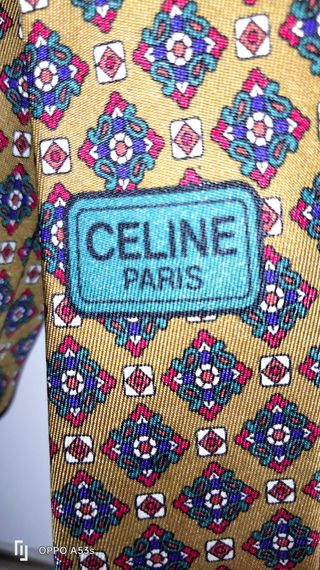 Corbata de Celine