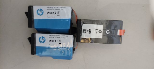 Cartuchos  originales de HP. Precio por unidad.