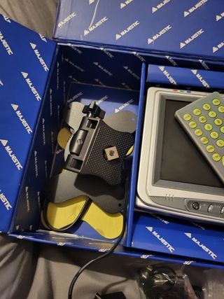 Televisore portatile a colore