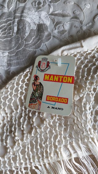 Manton de seda