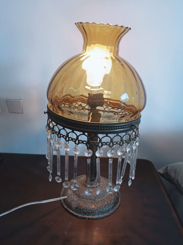 Lampara mesa antigua