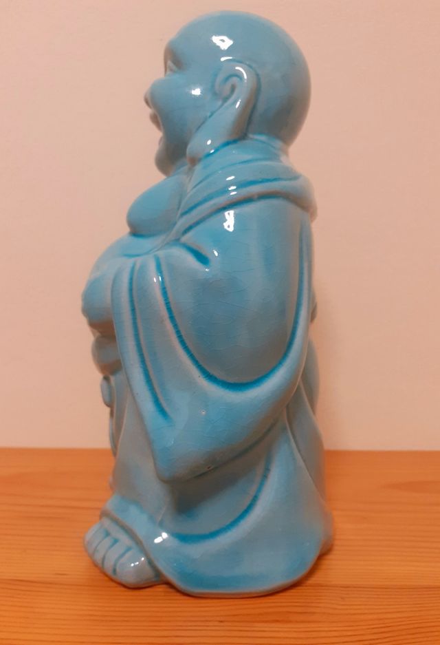 Figura Buda ceramica.