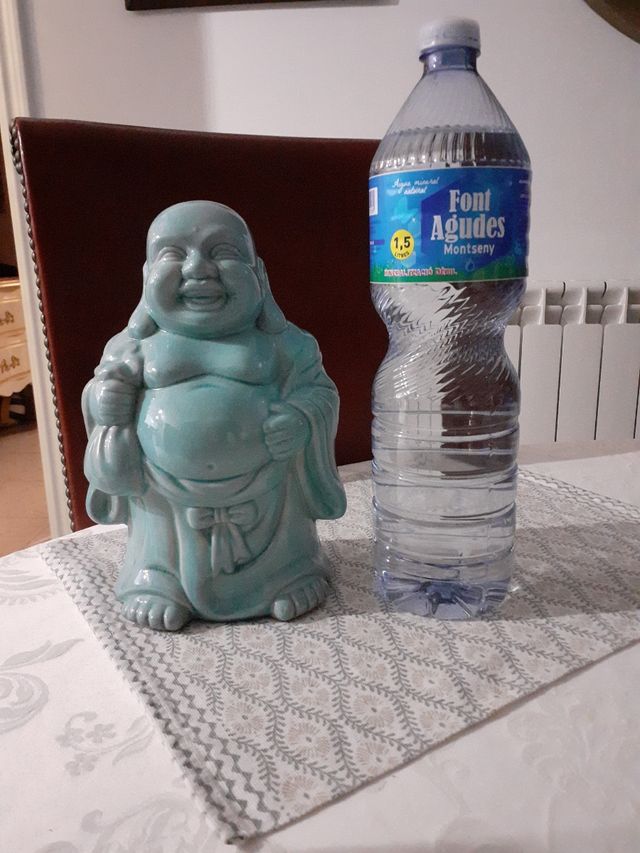 Figura Buda ceramica.