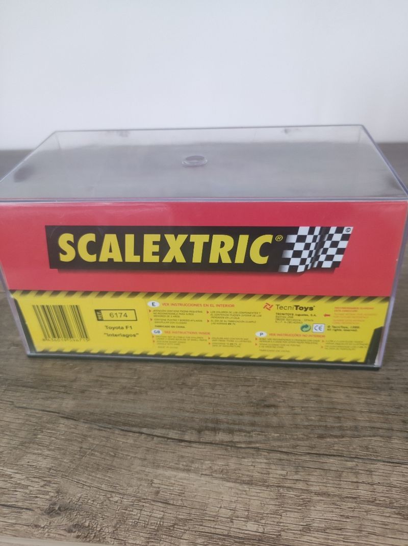 Scalextric Toyota TF104 F1 #16 Jarno Trulli Interlagos slot