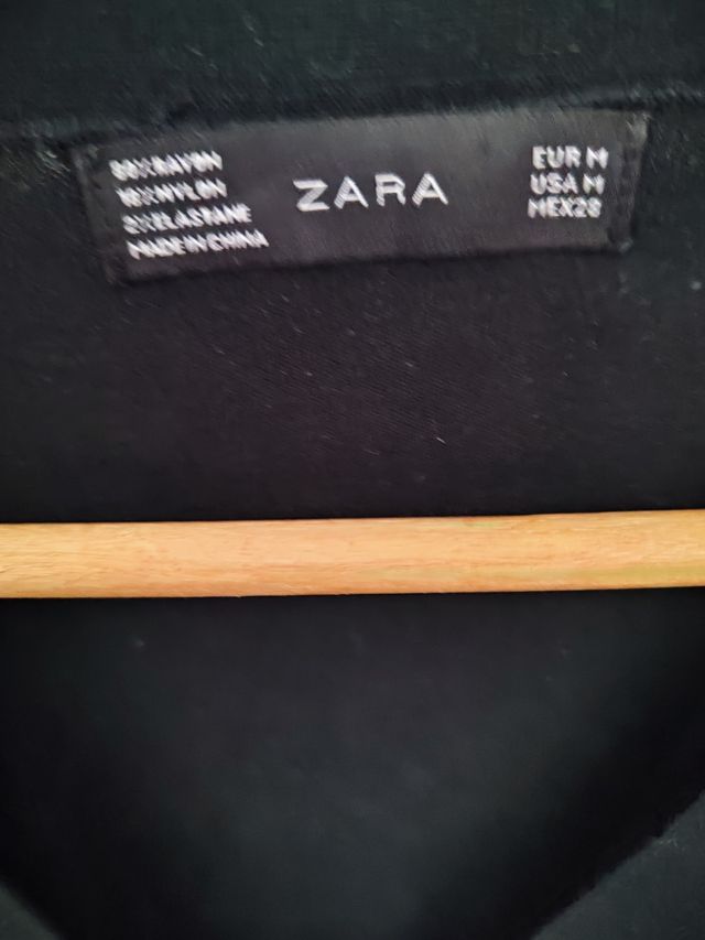 Maglia con bottoni nera Zara tg M