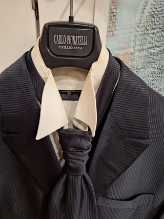 Traje de novio talla 46 Carlo Pignatelli