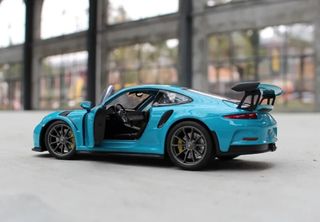 Miniatura PORSCHE 911 GT3 1.24 FUENGIROLA