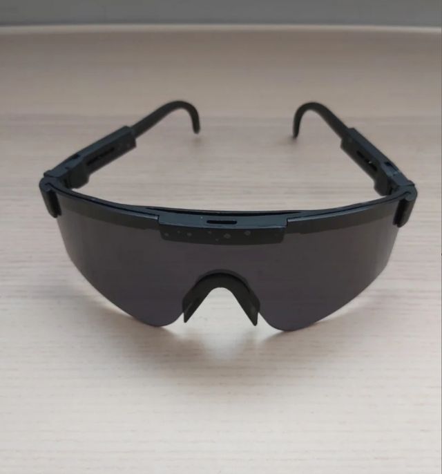 Gafas deportivas de sol polarizadas