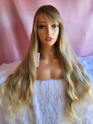 Peluca rubio dorado con frequillo