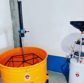Traspaso taller mecánico y lavadero