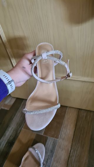 Sandalias tacón fino