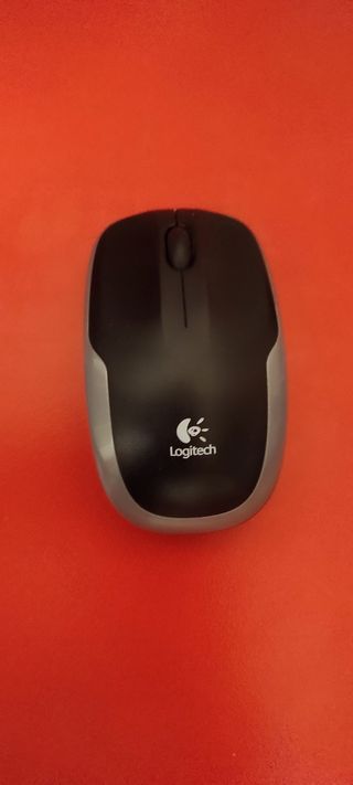 PC DE SOBREMESA !!COMO NUEVO!! SIN APENAS USO