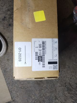 Compresor y kit anti pinchazos peugeot