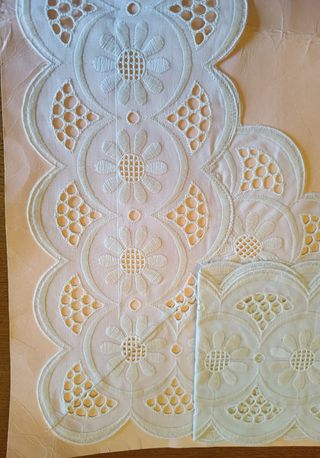 Puntilla antigua para juego de sabanas Nº4