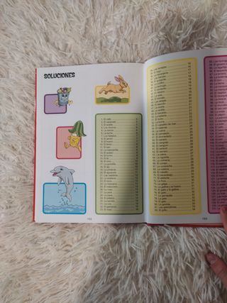 Libro 365 adivinanzas para niños.