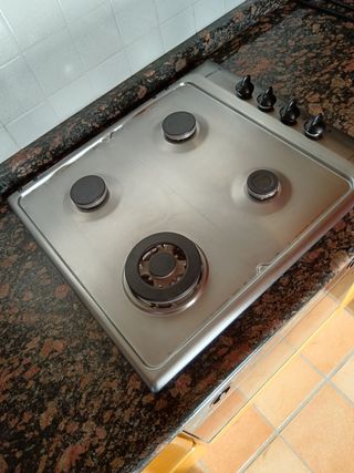 Piano cottura inox alimentazione  gas