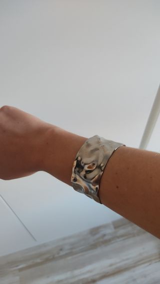 Pulsera brazalete mujer de acero
