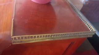 BURO / ESCRITORIO MADERA NOBLE Y BRONCE