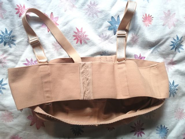 Sujetador post-operatorio mainat