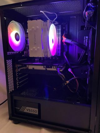 PC Gaming RGB + periféricos extra gratis 