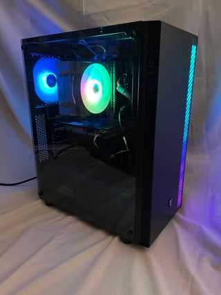 PC Gaming RGB + periféricos extra gratis 