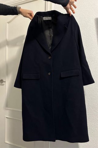 Abrigo de Zara a ESTRENAR talla ML
