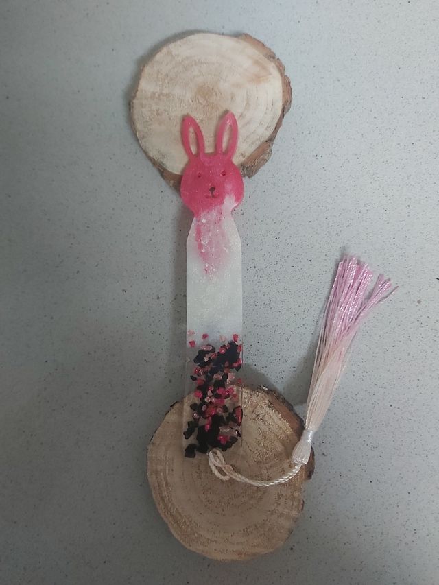 Marcapáginas resina