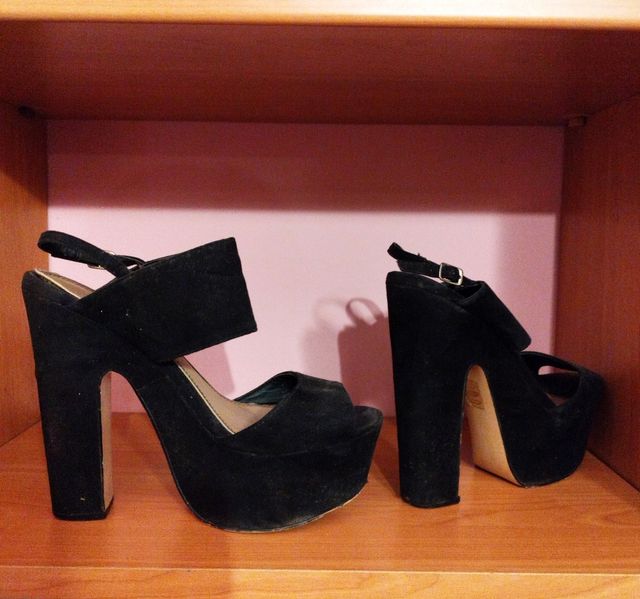 Tacones variados talla 41