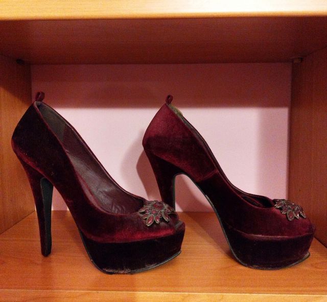 Tacones variados talla 41