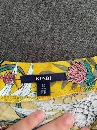 Blusa kiabi 2XL en buen estado