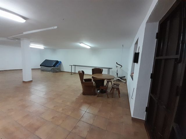 SE ALQUILA APARTAMENTO DE UNA HABITACIÓN