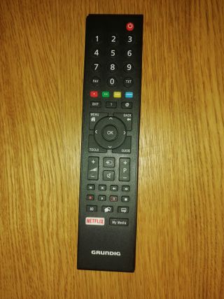 Mando Tv Oki buen estado. de segunda mano por 7 EUR en Getafe en WALLAPOP