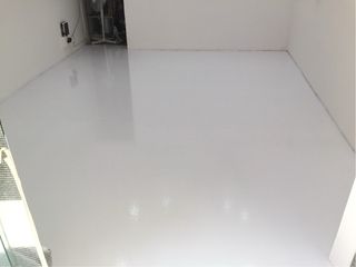 Suelo y pintura Epoxi Oficinas y talleres