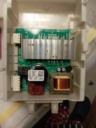 Módulo frecuencia motor lavadora iq500