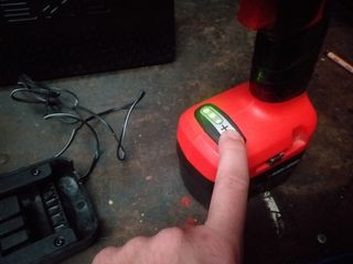 Máquina de atornillar Black decker