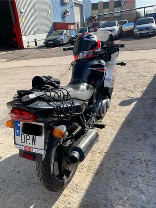 Suzuki gs 500F 2005