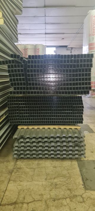 PERFILERIA DE PLADUR