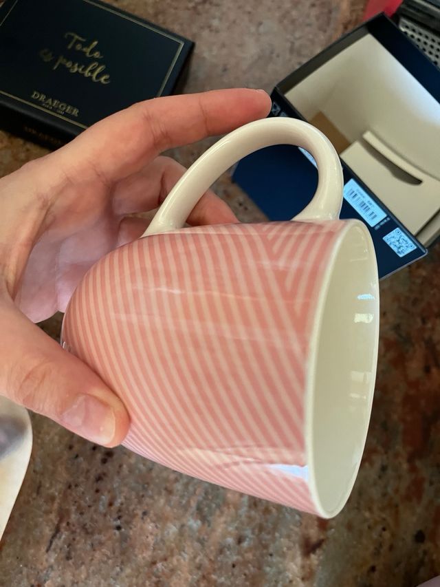 Taza “Todo es posible”  NUEVA con caja