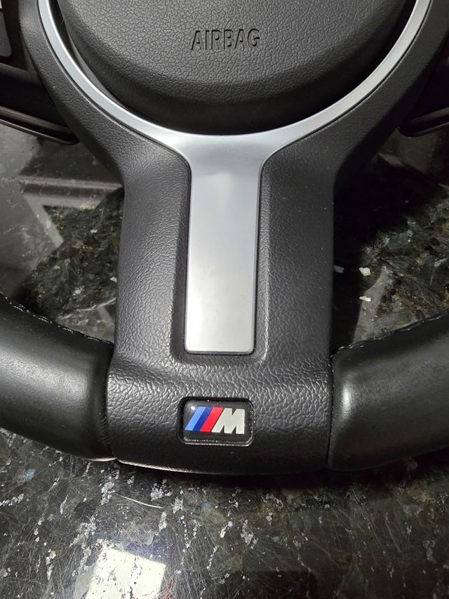 Volante M BMW serie F Levas