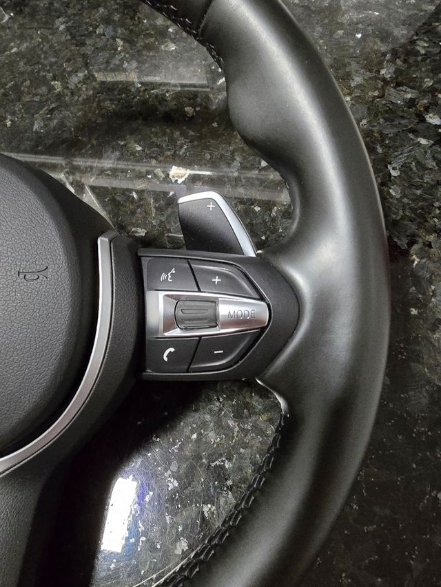 Volante M BMW serie F Levas