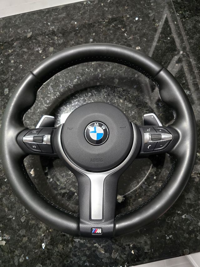 Volante M BMW serie F Levas